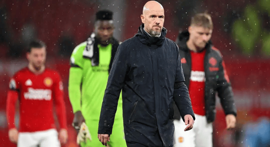 Manchester United Precisa de Reformulação, Não da Demissão de Ten Hag